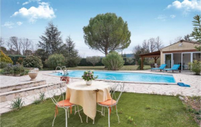 Nice home in Figanieres w/ Outdoor swimming pool, WiFi and Outdoor swimming pool, Figanieres